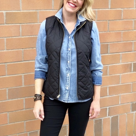 Old Navy Jackets & Blazers - Old Navy Black Quilted Zip Up Vest